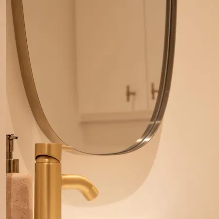1bdr 4p - Center - Old Port Saint-Tropez